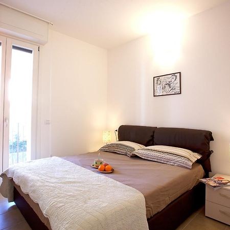 4 Village Centre Lenno Homes With Pool-By Italian Apartments الغرفة الصورة
