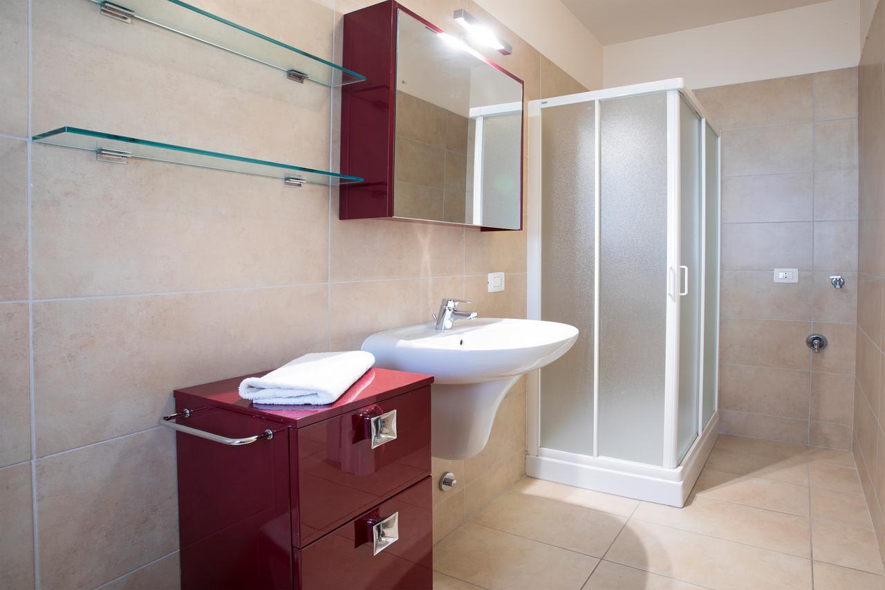 4 Village Centre Lenno Homes With Pool-By Italian Apartments المظهر الخارجي الصورة
